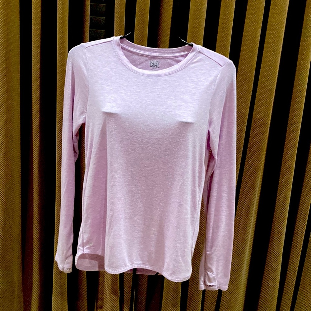 Gently worn girls athletic, long sleeve top